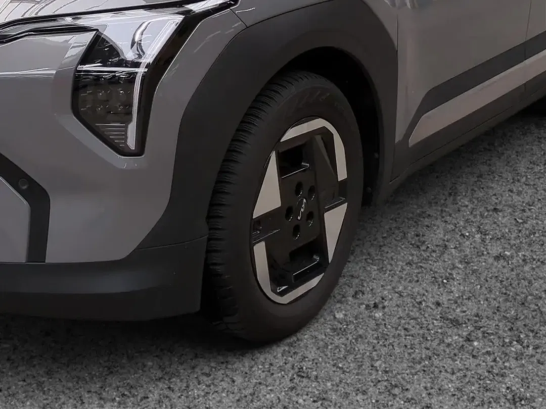 Kia EV3 - Thumbnail 7