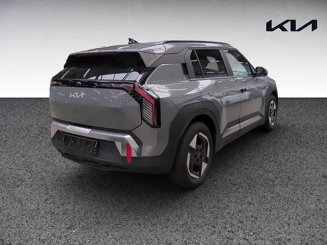 Kia EV3 - Thumbnail 3