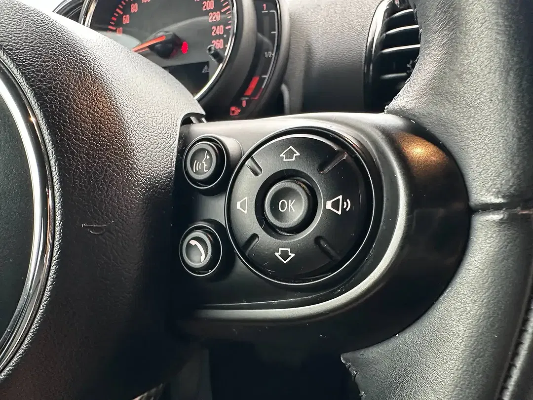 MINI Cooper Clubman - Thumbnail 13