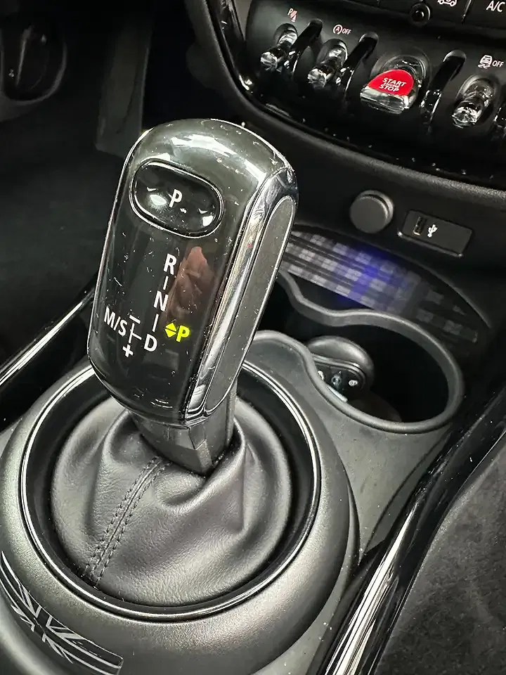 MINI Cooper Clubman - Thumbnail 5