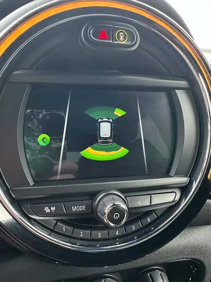 MINI Cooper Clubman - Thumbnail 7