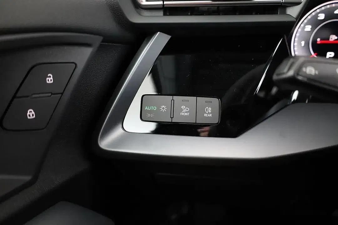 Audi A3 - Thumbnail 9