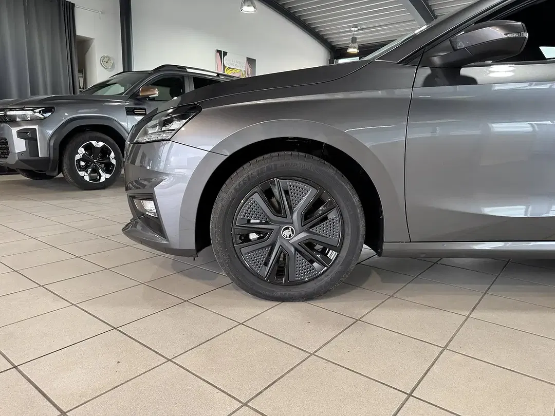 Skoda Fabia - Thumbnail 10
