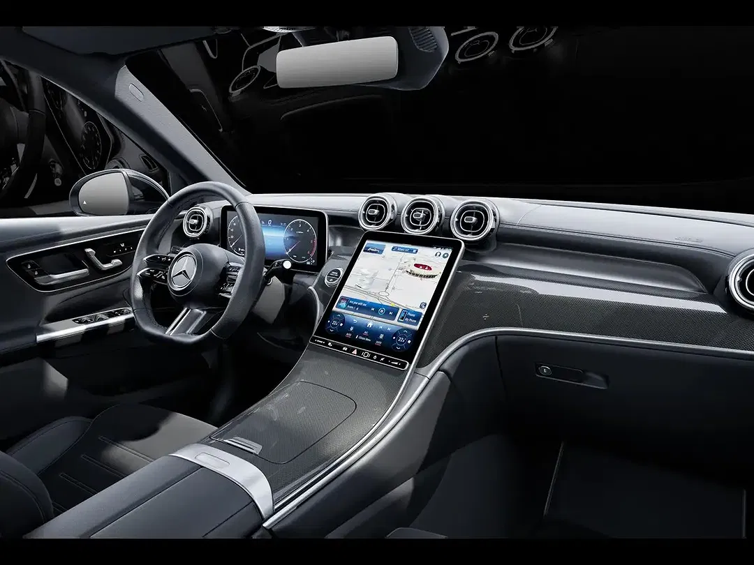 Mercedes-Benz GLC 300 - Thumbnail 12