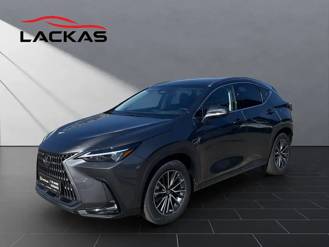 Lexus NX 450h+ - Thumbnail 1