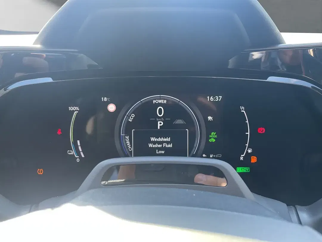 Lexus NX 450h+ - Thumbnail 11