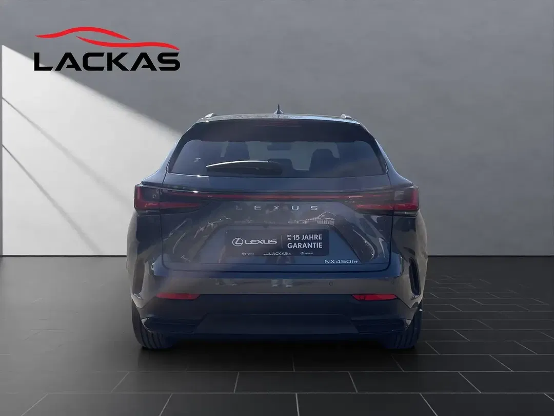 Lexus NX 450h+ - Thumbnail 4