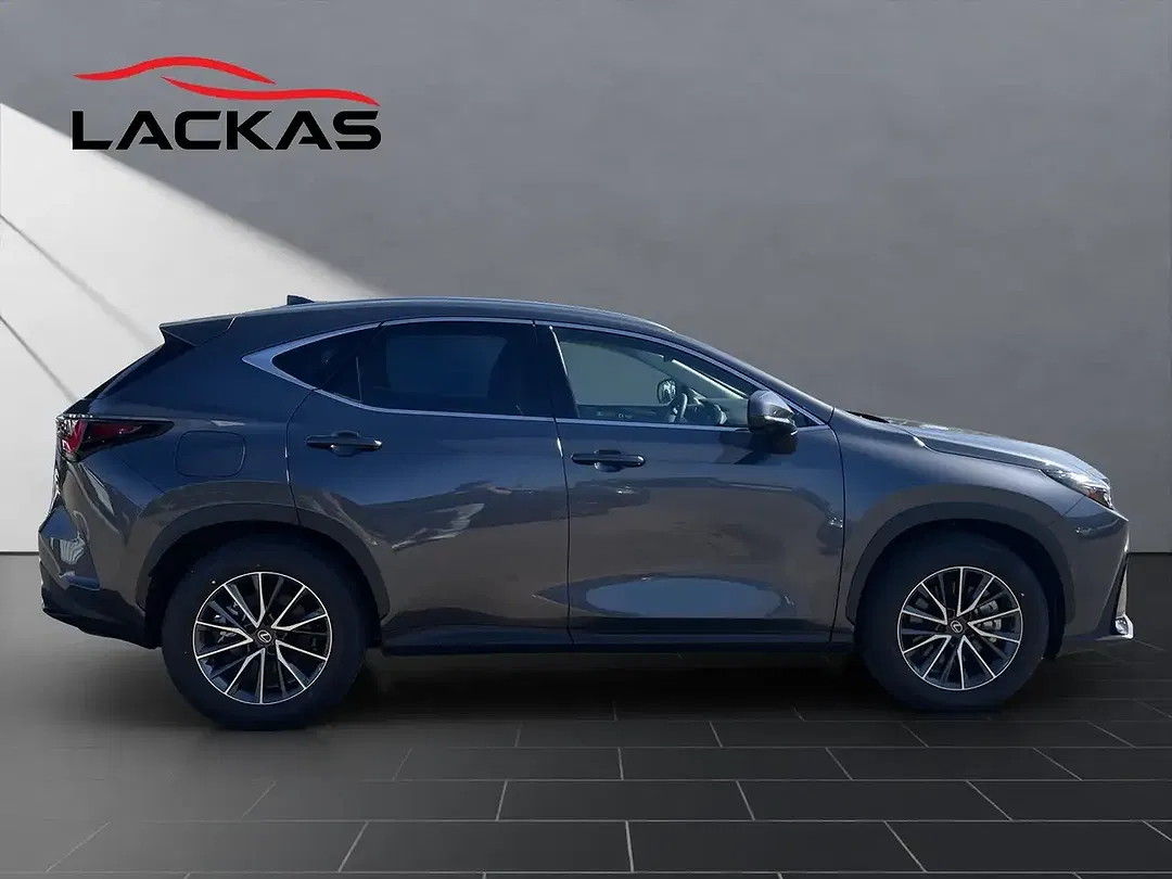 Lexus NX 450h+ - Thumbnail 6