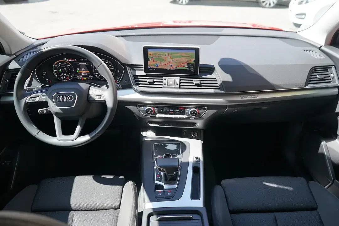 Audi Q5 - Thumbnail 9