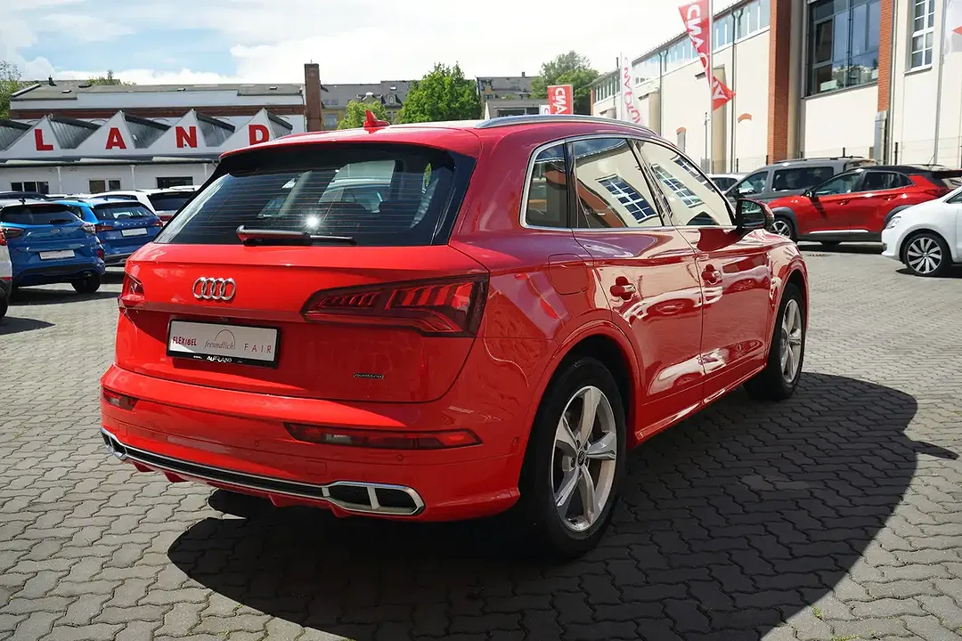 Audi Q5 - Thumbnail 5