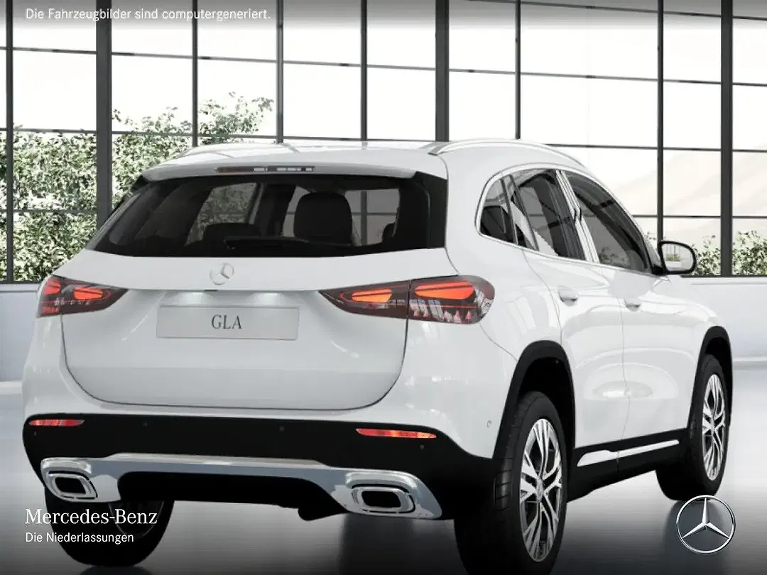 Mercedes-Benz GLA 200 - Thumbnail 4