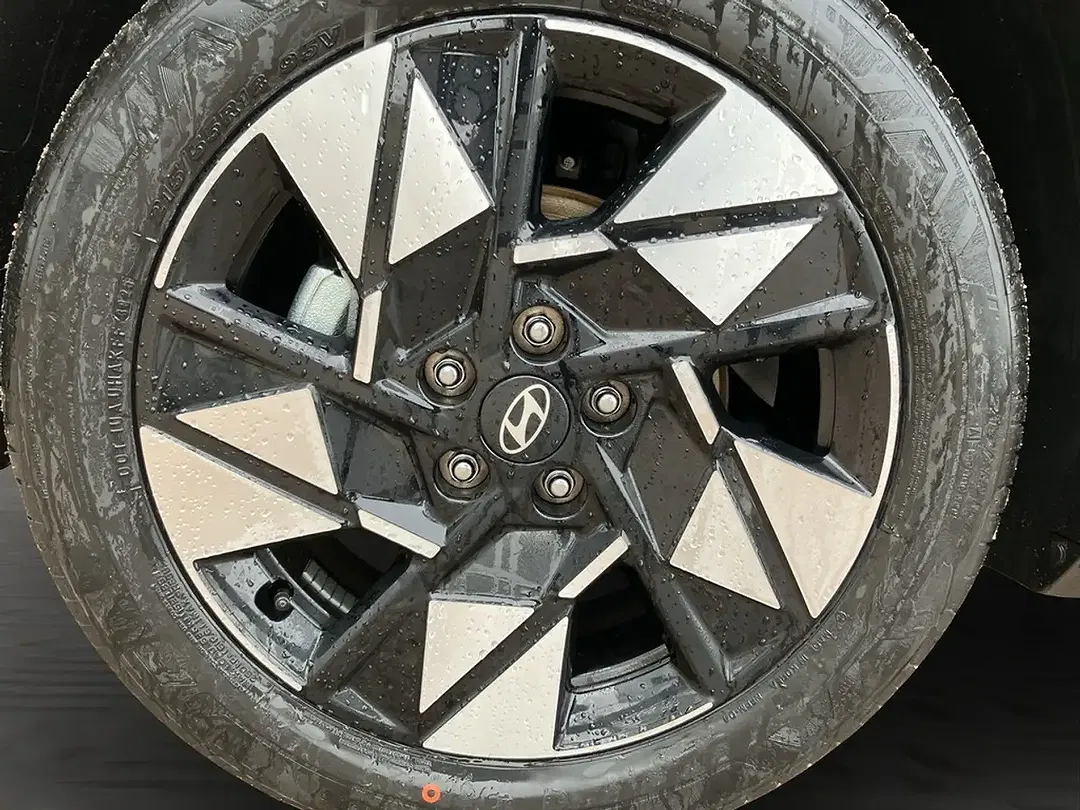 Hyundai KONA - Thumbnail 3