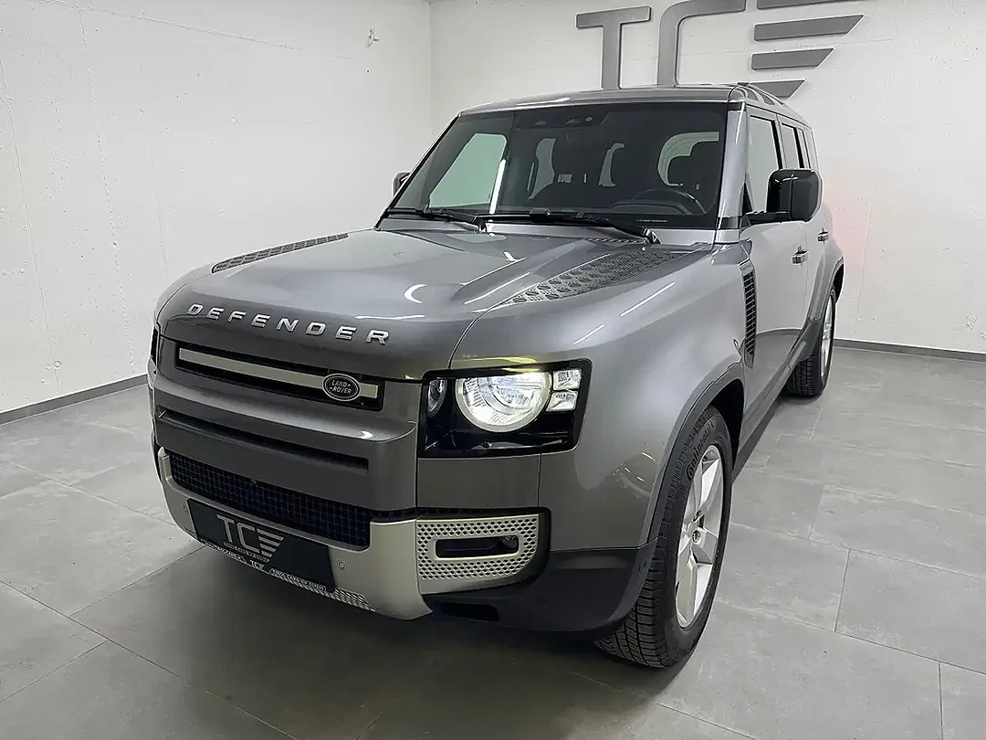Land Rover Defender - Thumbnail 4