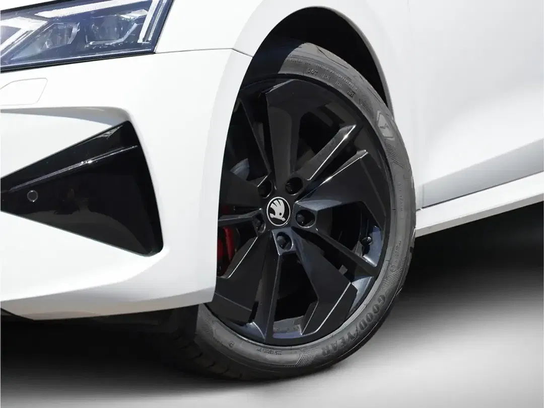 Skoda Octavia - Thumbnail 4
