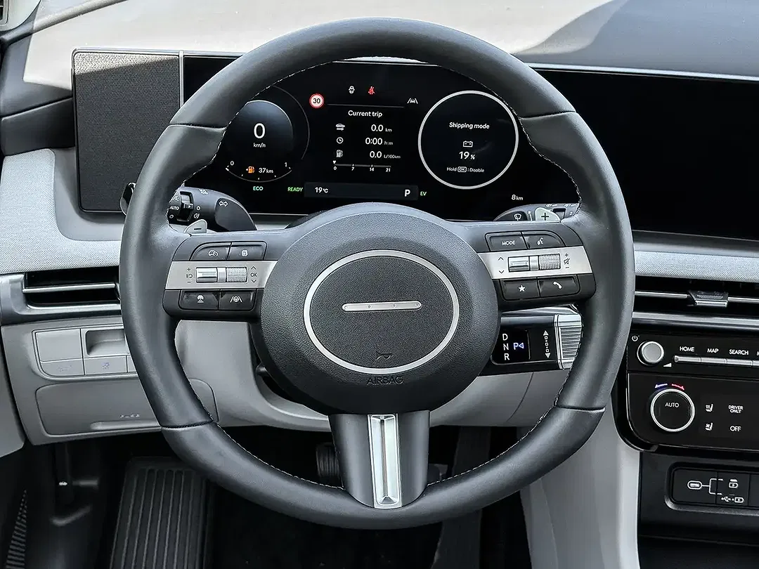 Hyundai TUCSON - Thumbnail 12