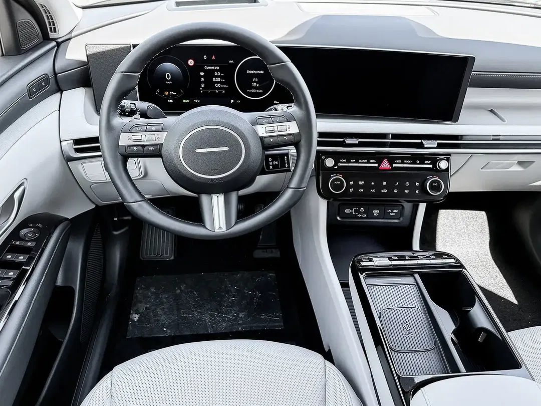 Hyundai TUCSON - Thumbnail 8