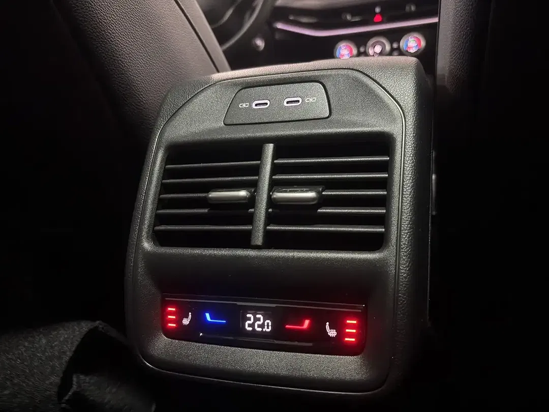 Skoda Superb - Thumbnail 15