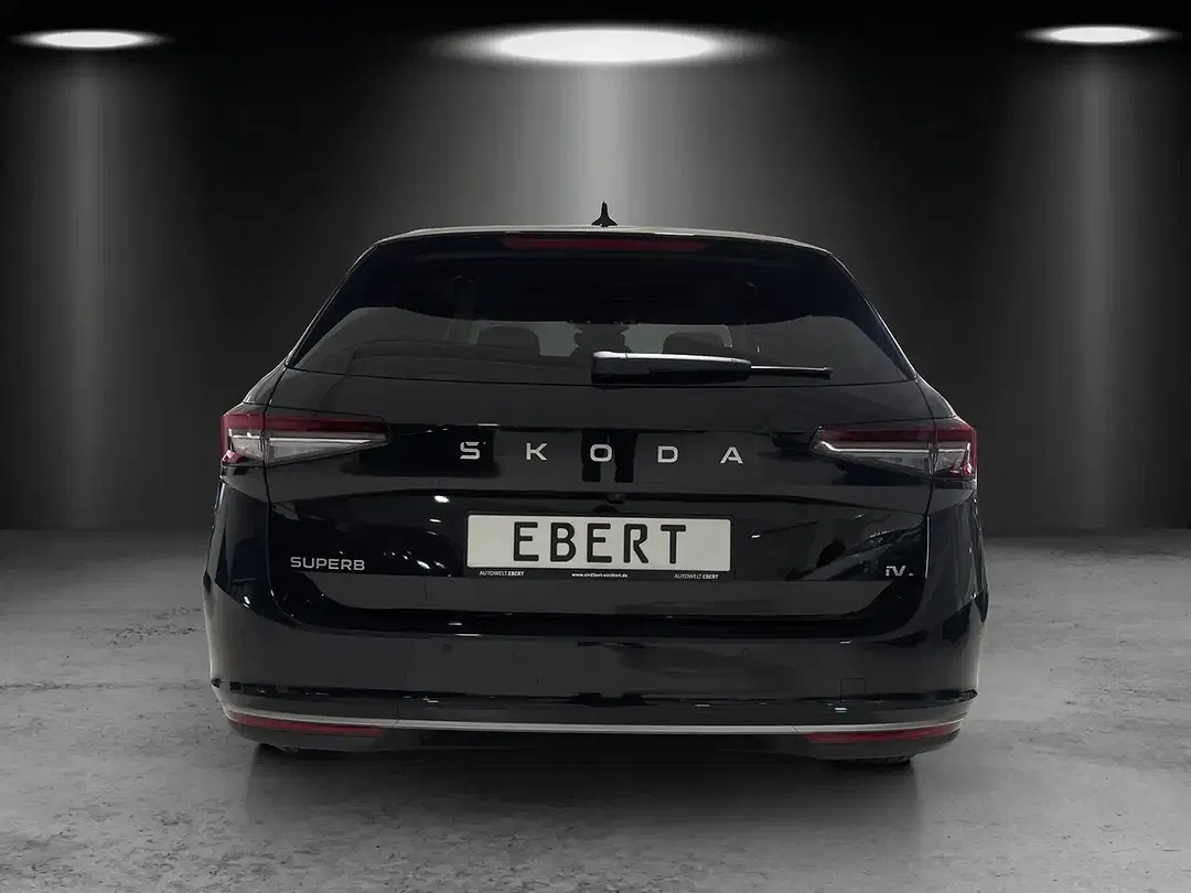 Skoda Superb - Thumbnail 4
