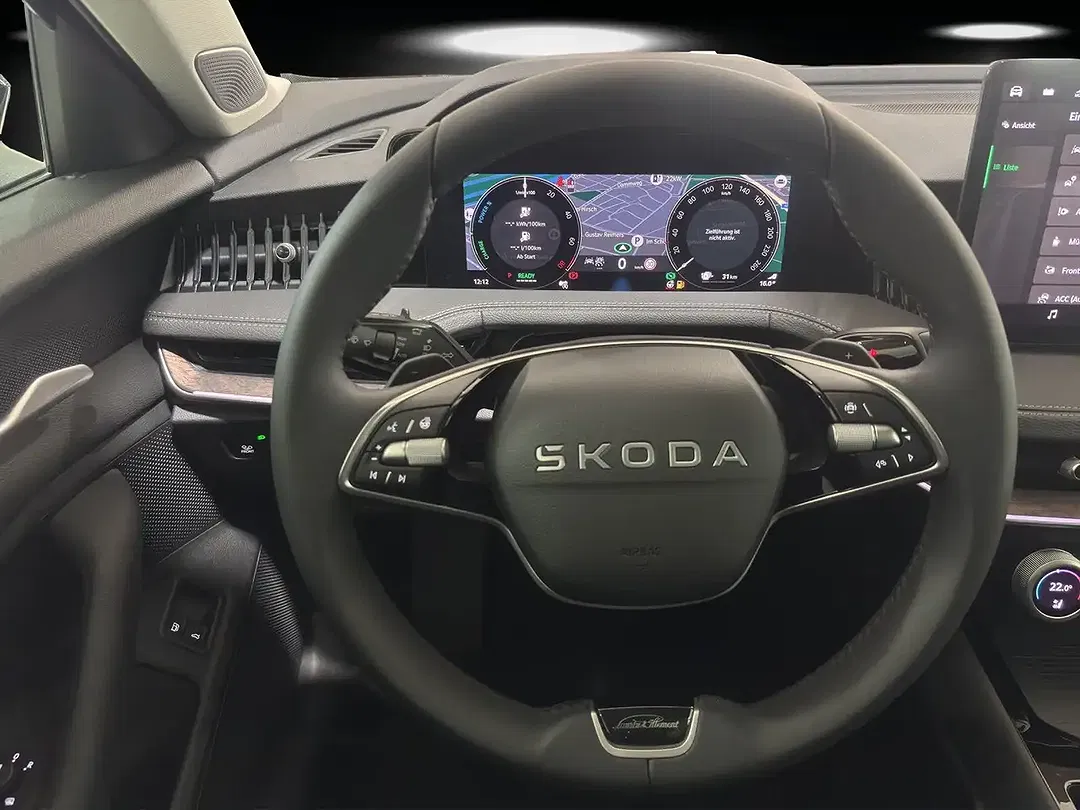 Skoda Superb - Thumbnail 8