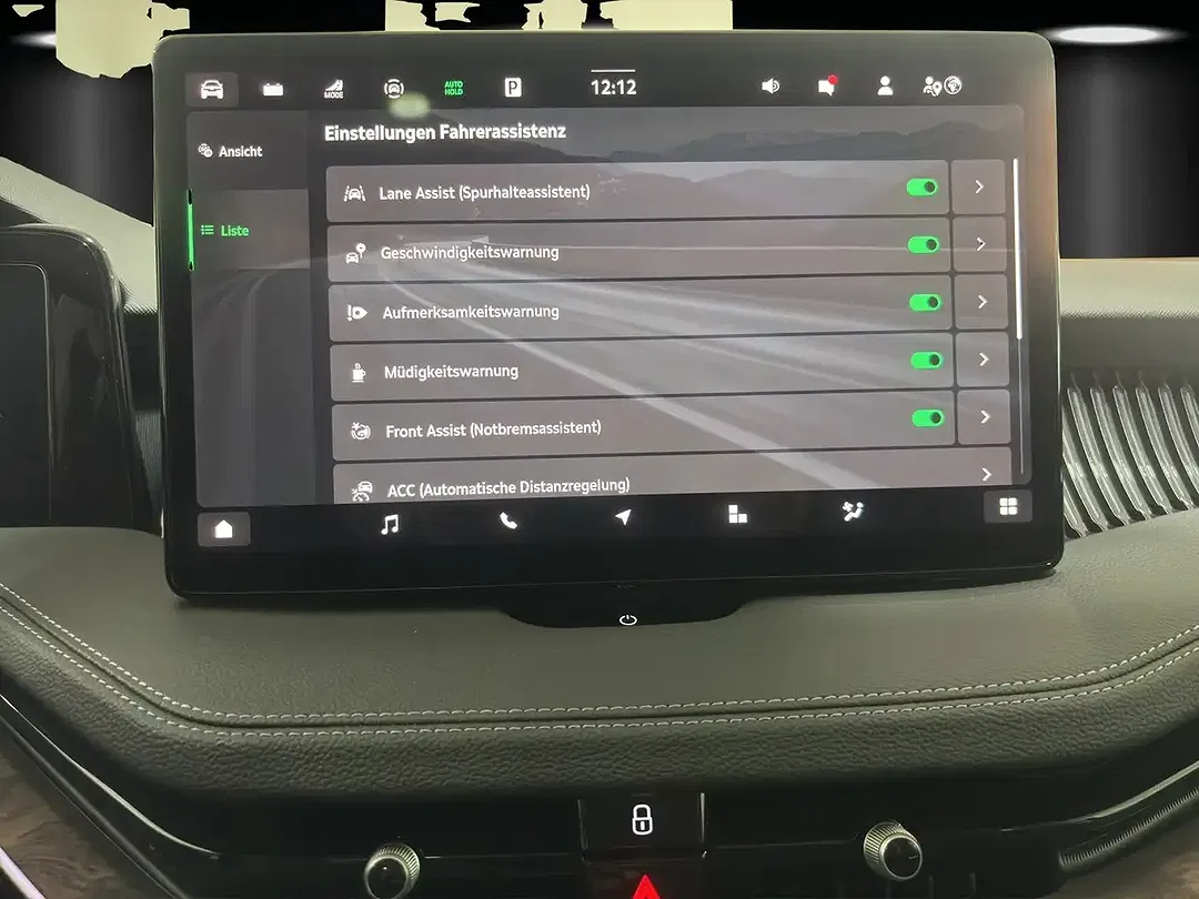 Skoda Superb - Thumbnail 9