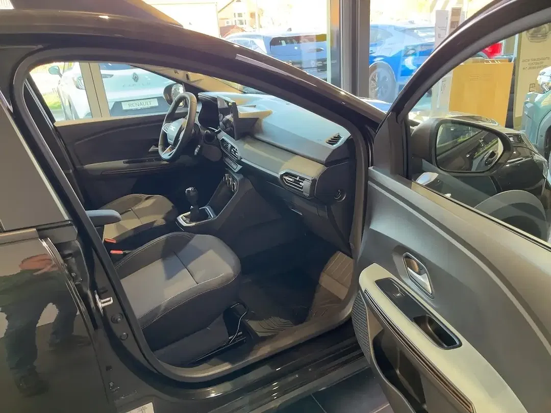 Dacia Sandero - Thumbnail 10