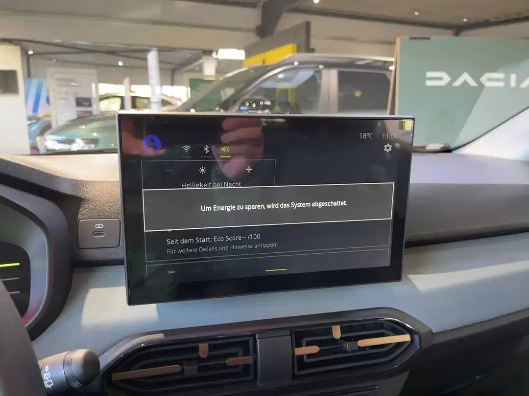 Dacia Sandero - Thumbnail 9