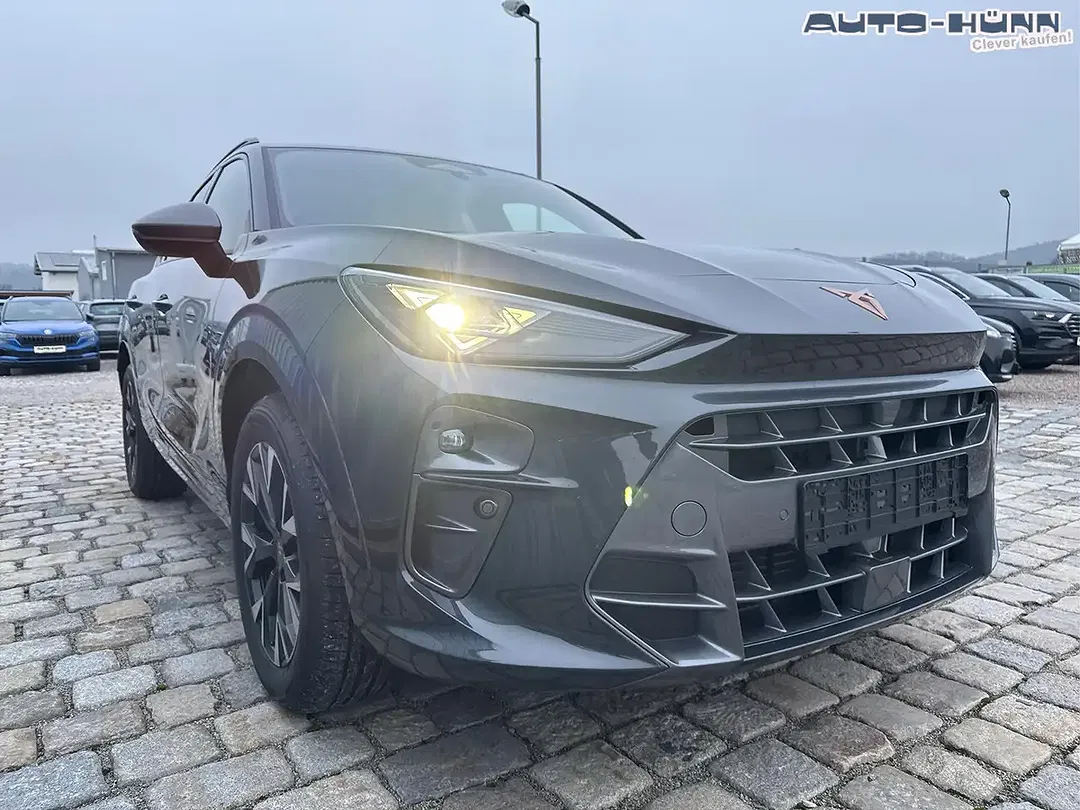CUPRA Terramar - Thumbnail 2