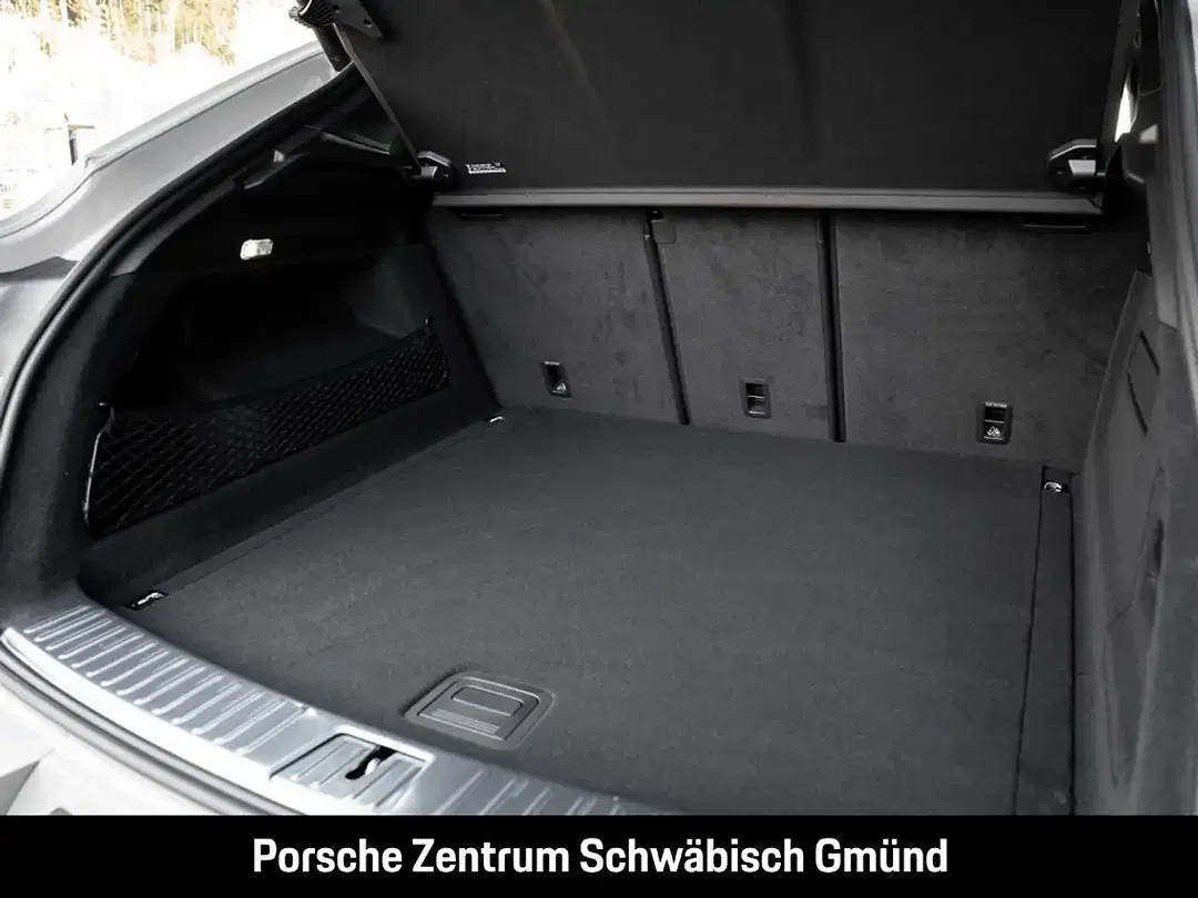 Porsche Cayenne - Thumbnail 7
