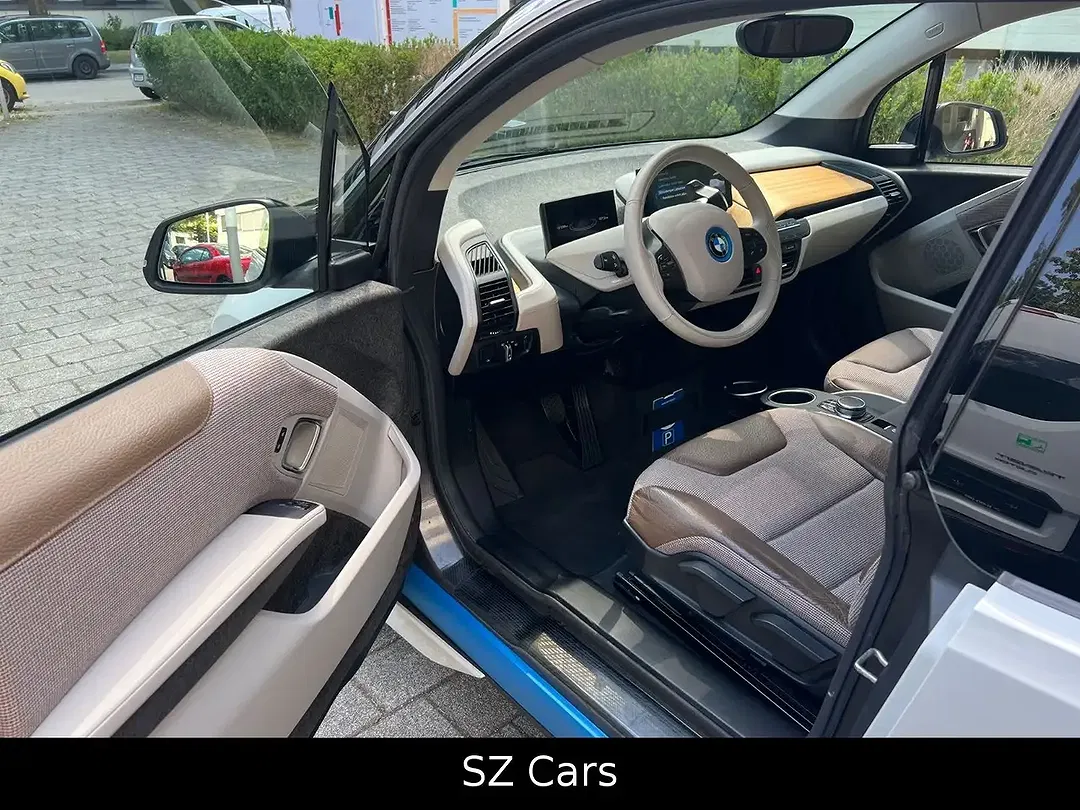 BMW i3 - Thumbnail 15