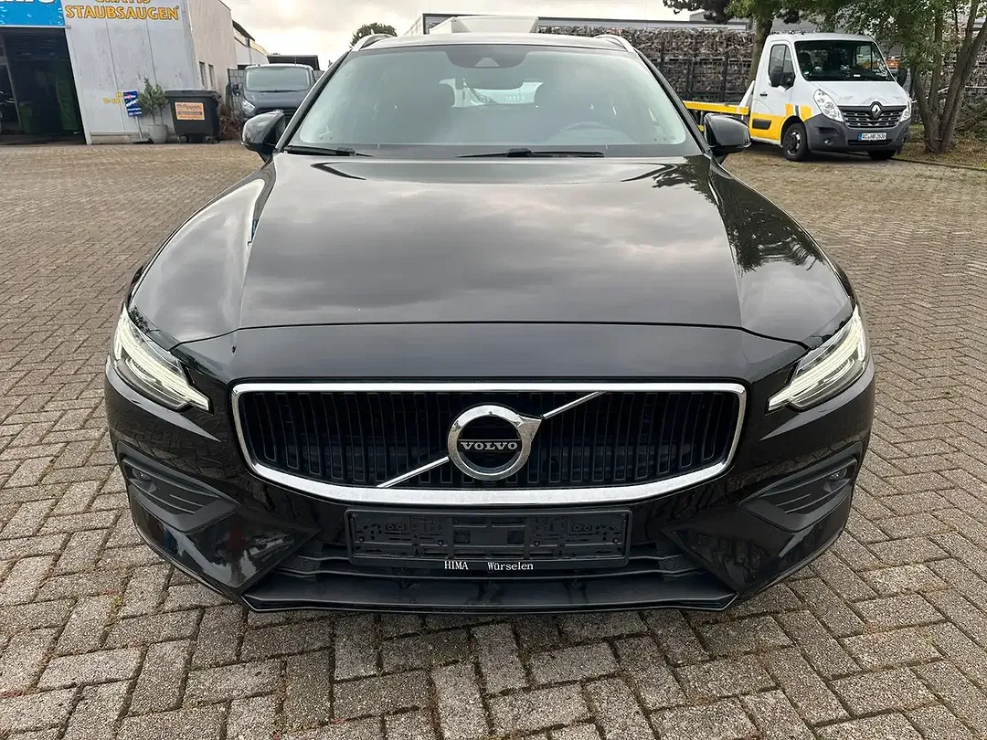 Volvo V60 - Thumbnail 2