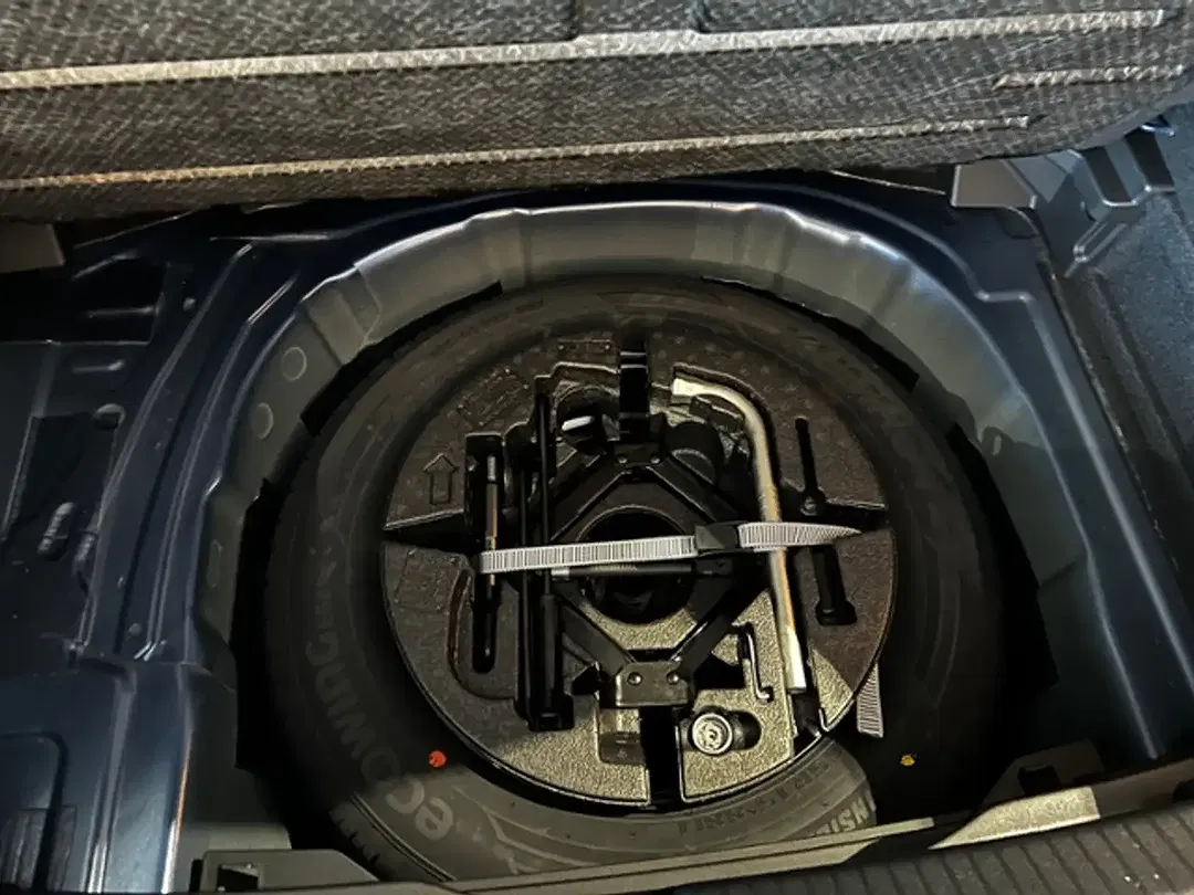 Volkswagen Polo - Thumbnail 8