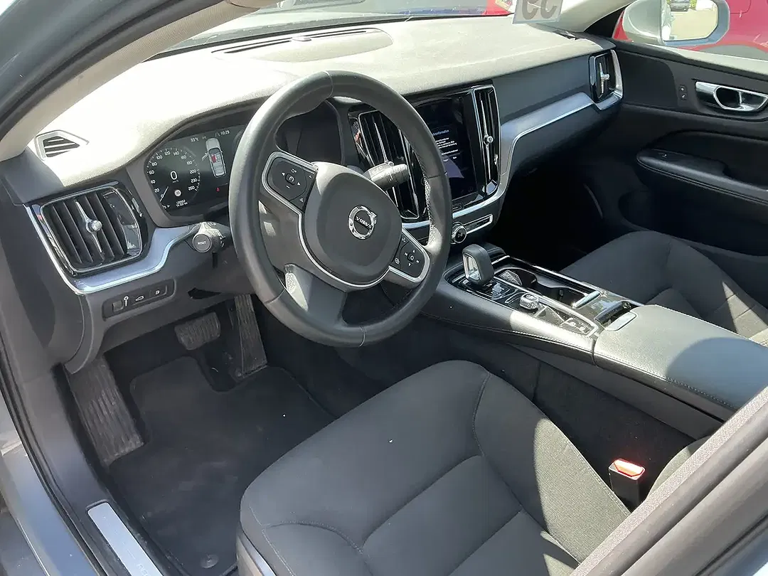 Volvo V60 - Thumbnail 5