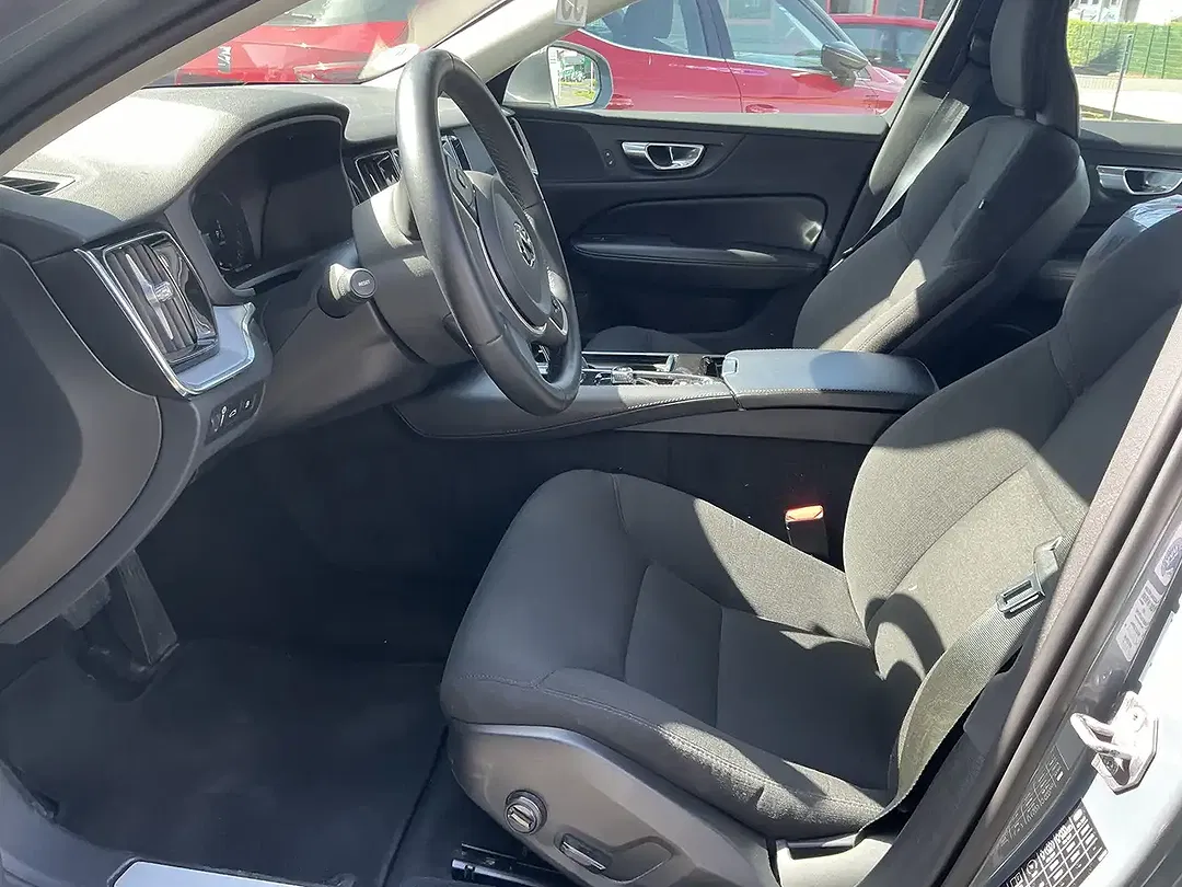 Volvo V60 - Thumbnail 7