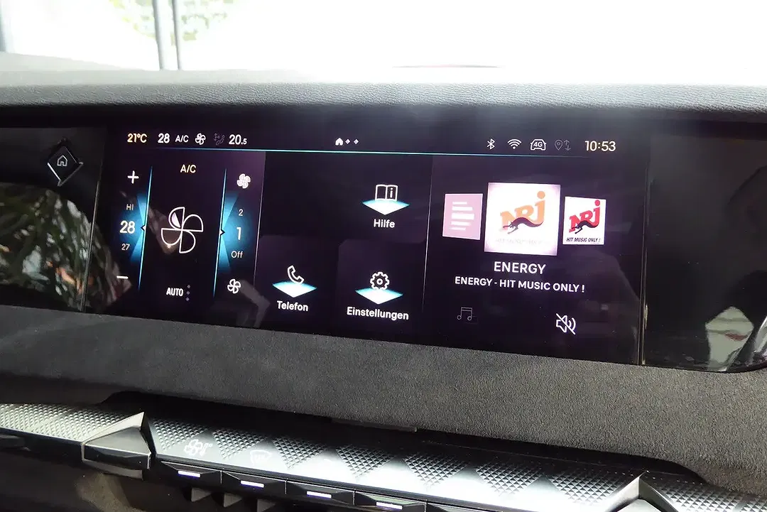 DS Automobiles DS 4 - Thumbnail 11