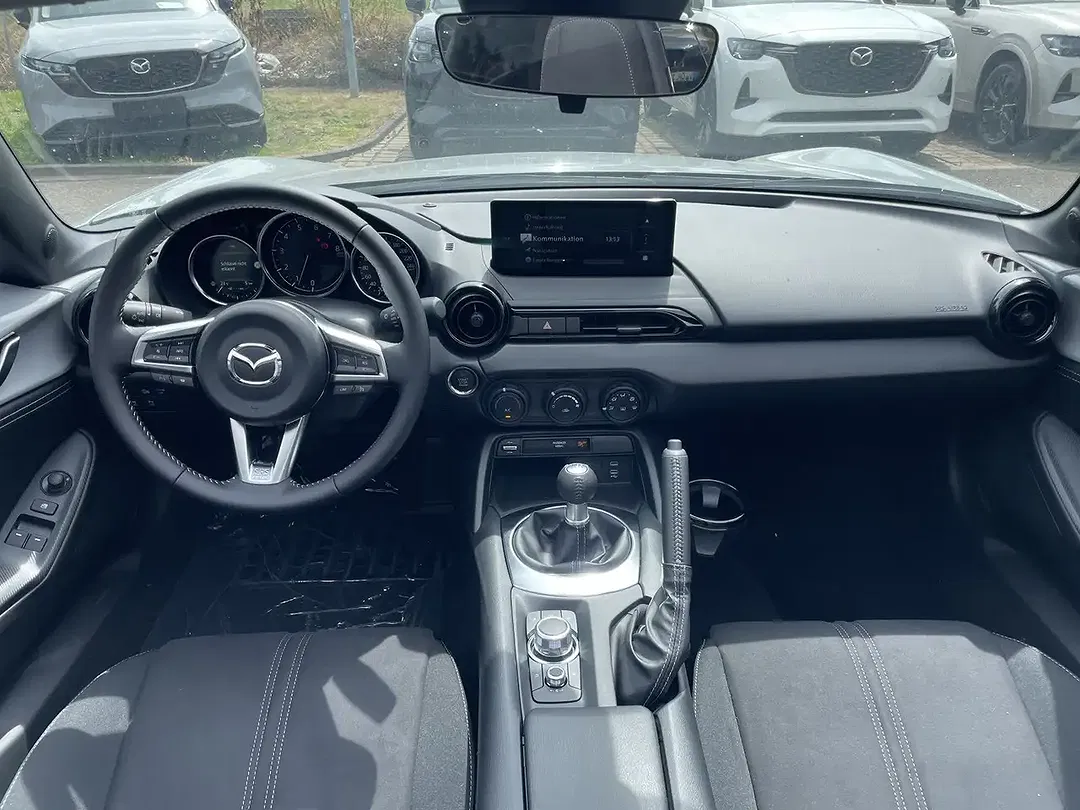 Mazda MX-5 - Thumbnail 15