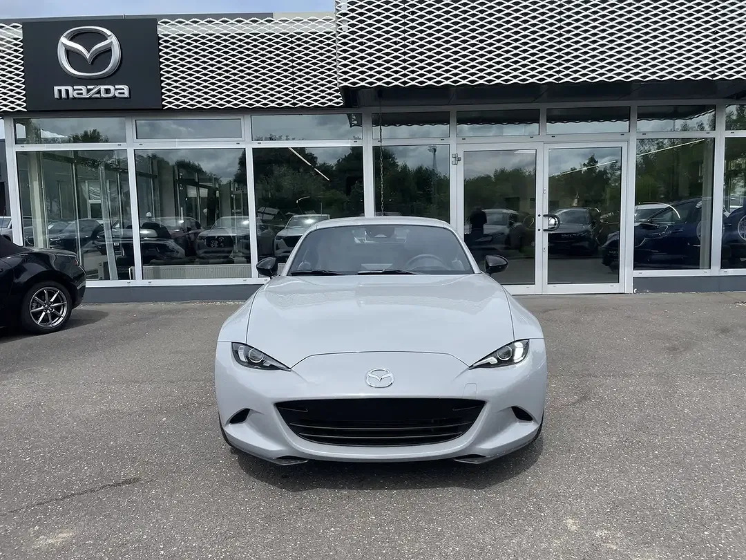 Mazda MX-5 - Thumbnail 2