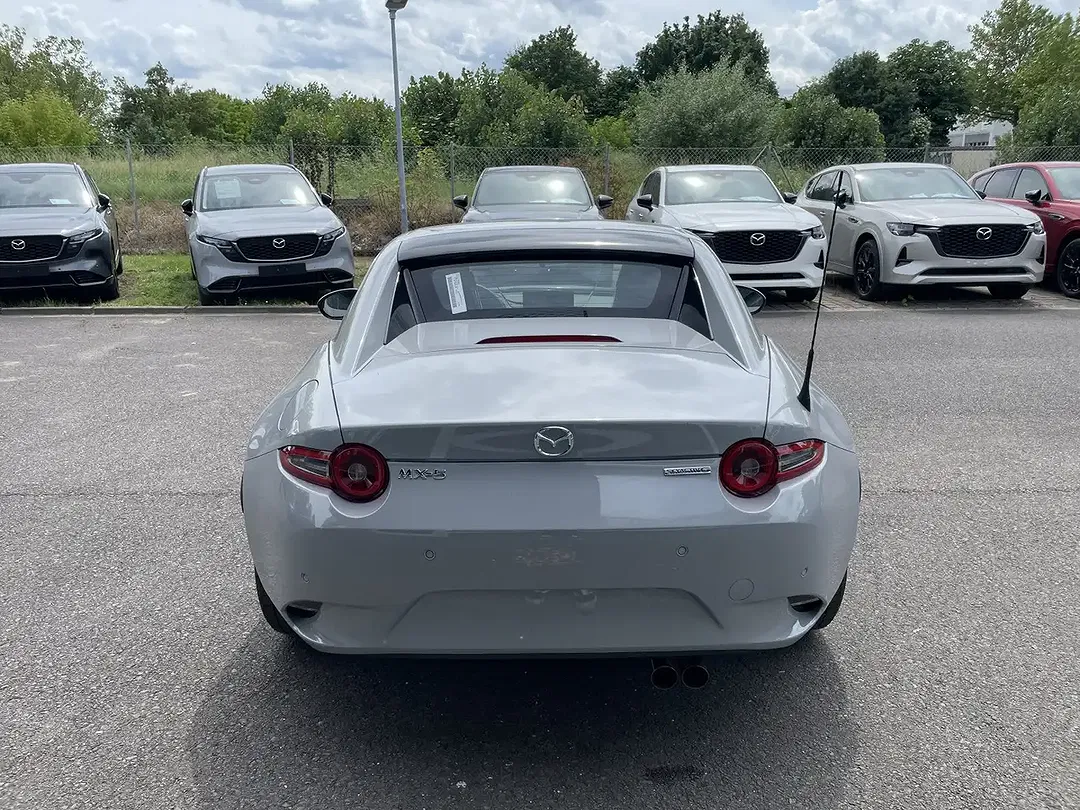 Mazda MX-5 - Thumbnail 6
