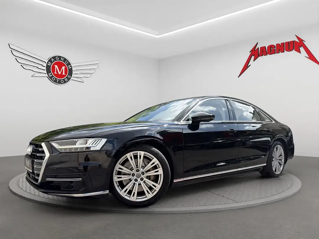 Audi A8 - Thumbnail 2
