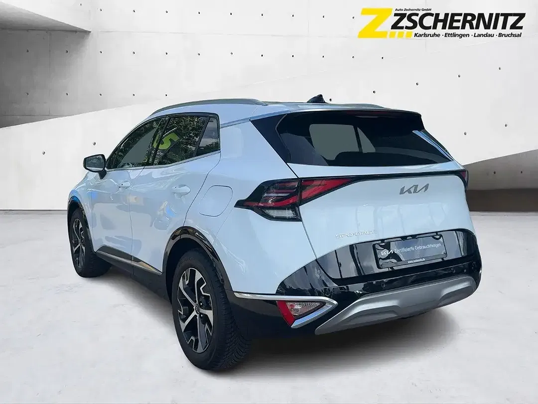 Kia Sportage - Thumbnail 2