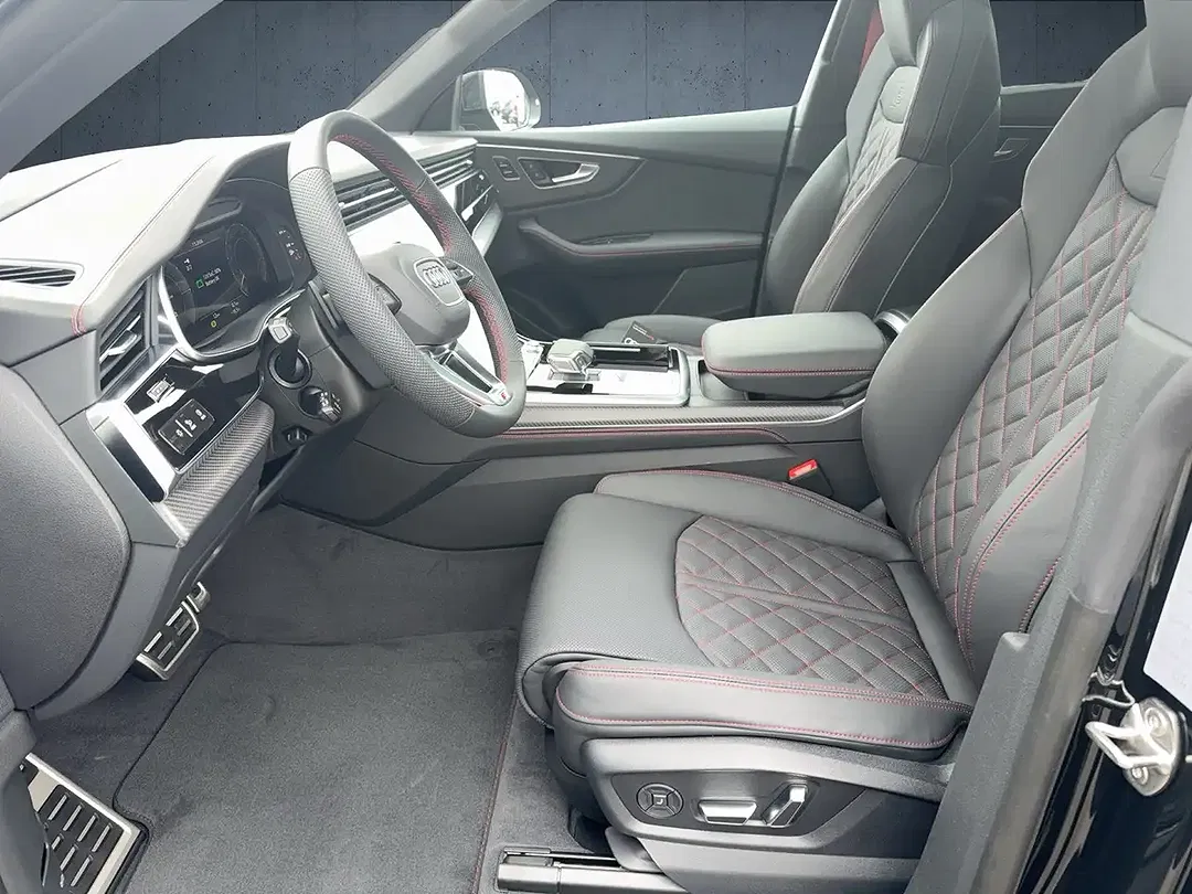 Audi Q8 - Thumbnail 9
