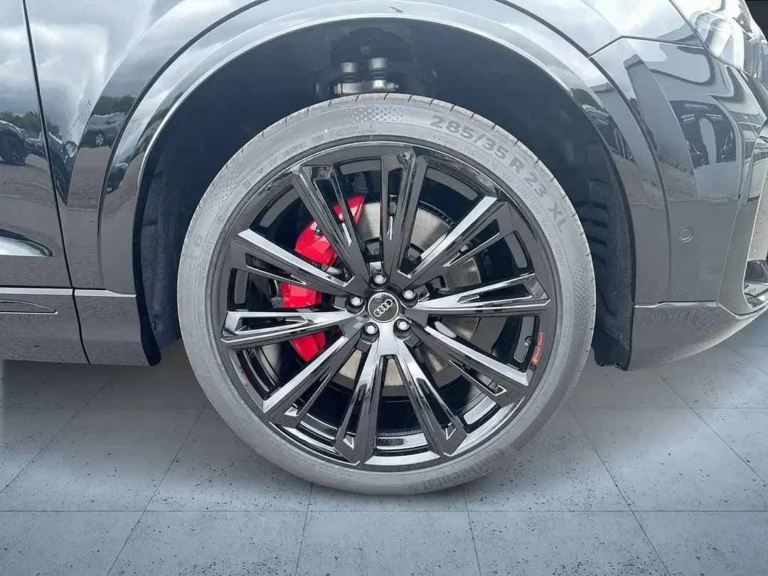 Audi Q8 - Thumbnail 7