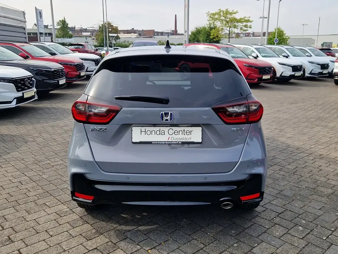 Honda Jazz - Thumbnail 6