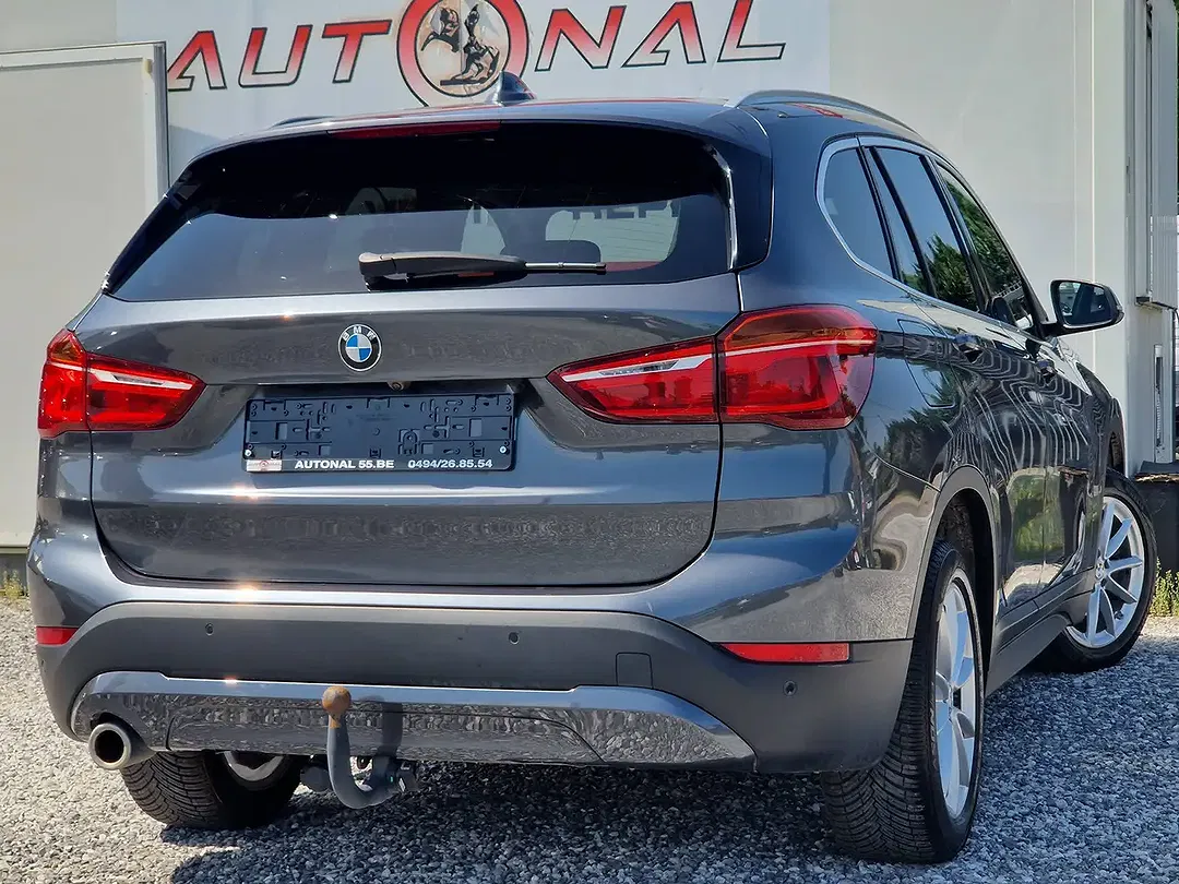 BMW X1 - Thumbnail 3