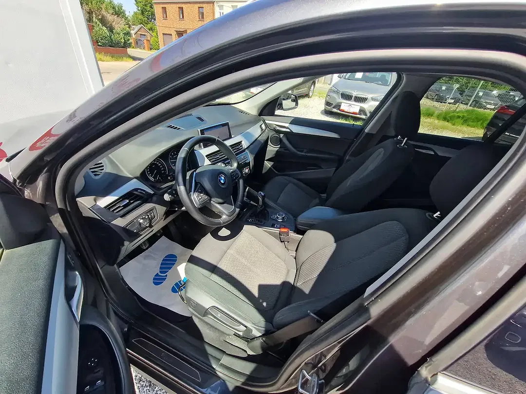 BMW X1 - Thumbnail 5