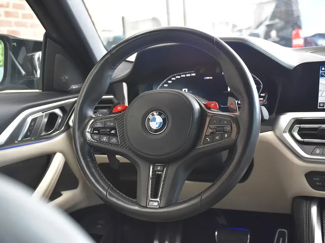 BMW M4 - Thumbnail 15
