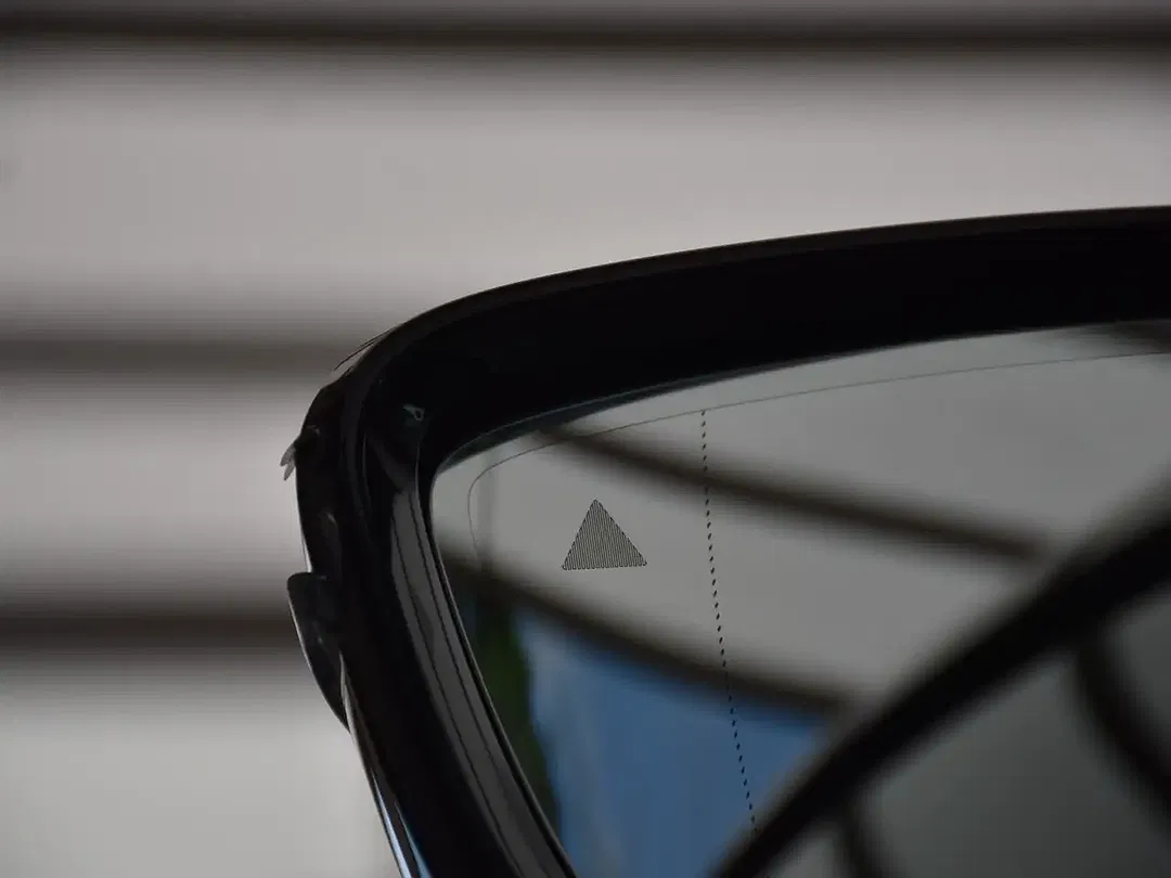 BMW M4 - Thumbnail 29