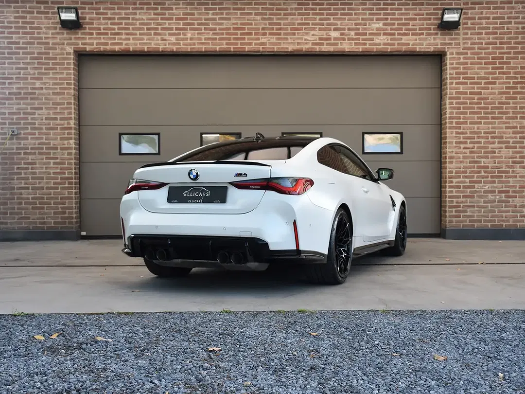 BMW M4 - Thumbnail 7