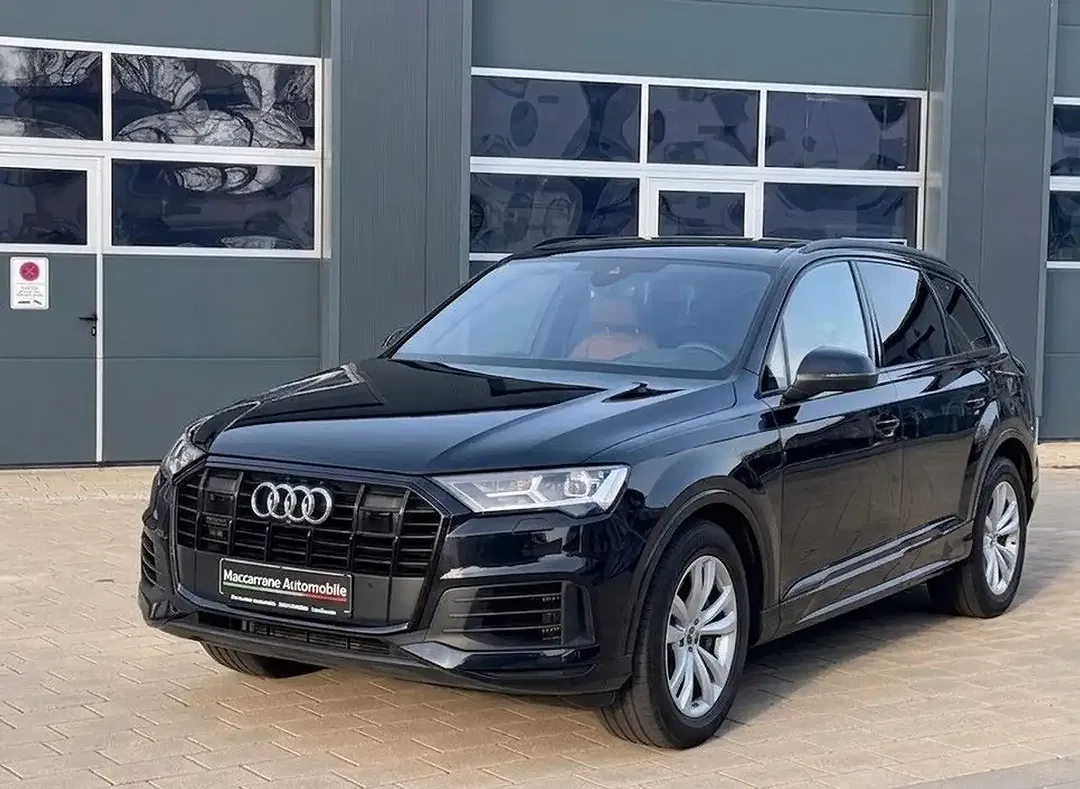 Audi Q7 - Thumbnail 3