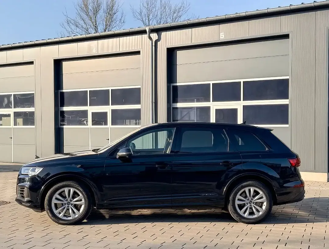 Audi Q7 - Thumbnail 7