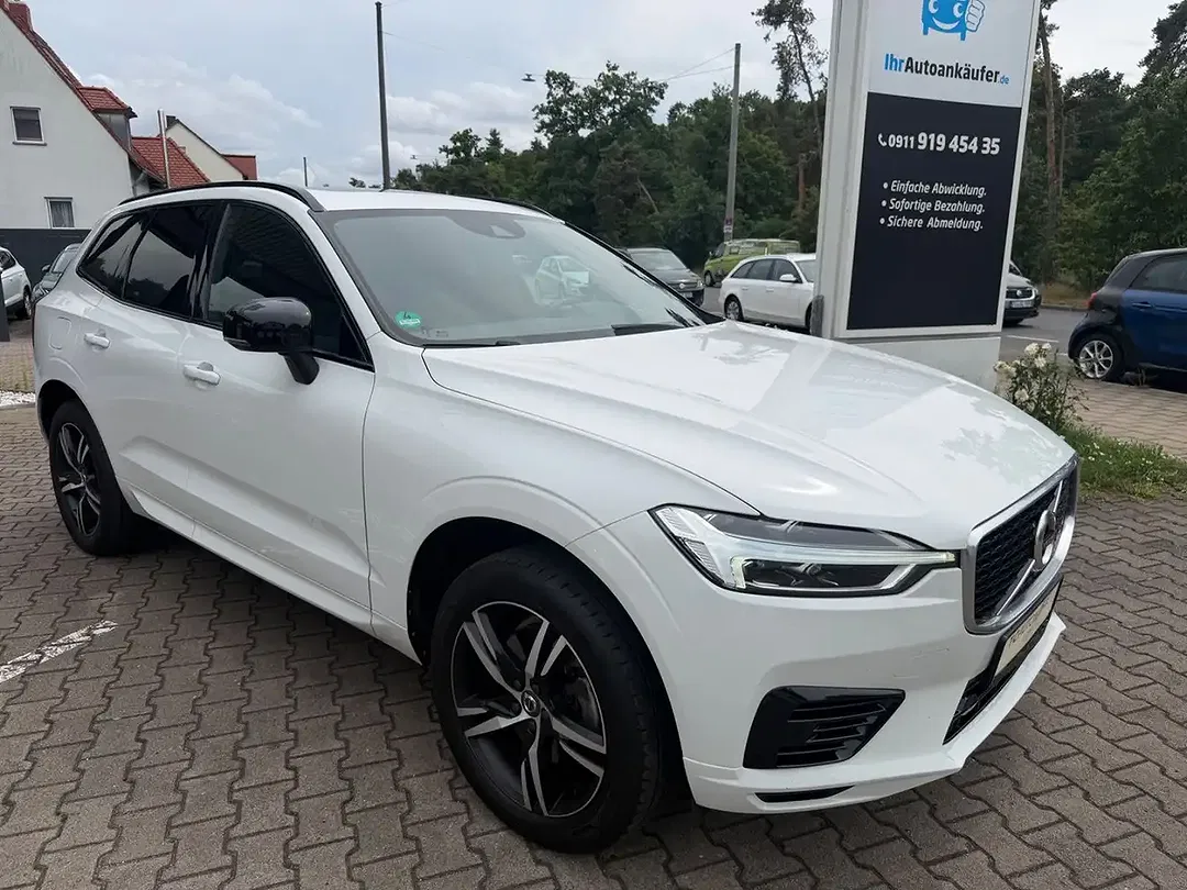 Volvo XC60 - Thumbnail 4